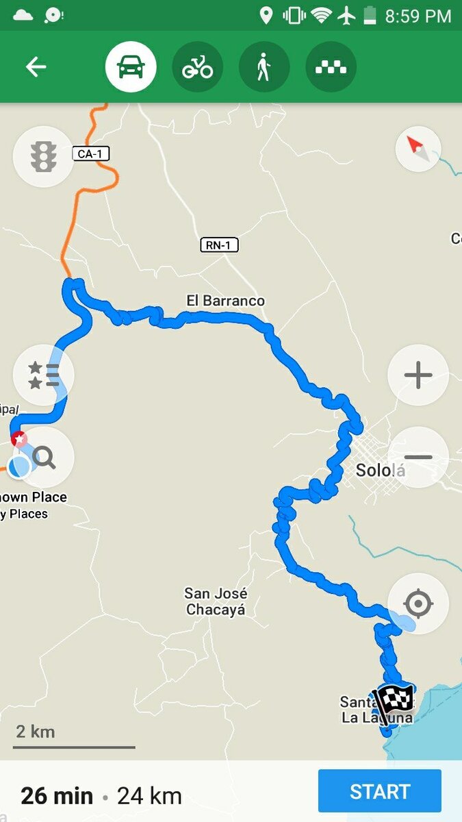 Навигатор показывает, что есть даже автомобильная дорога.