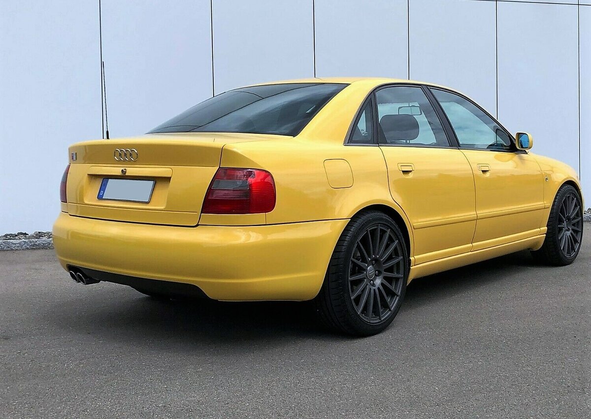 Задняя часть кузова ауди S4    moly-shop.ru