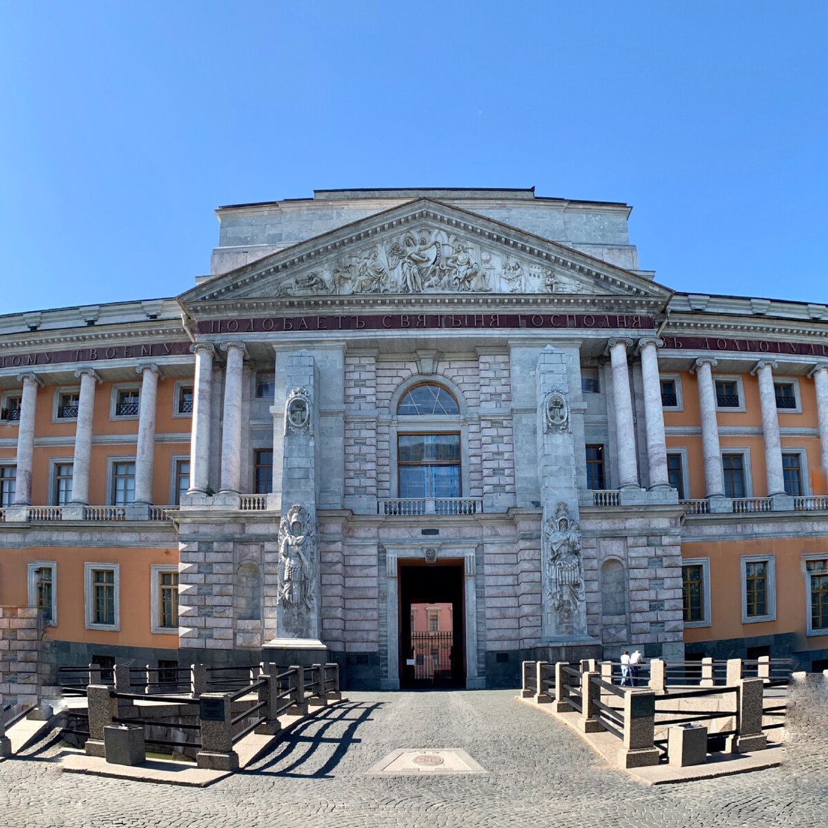 Михайловский замок