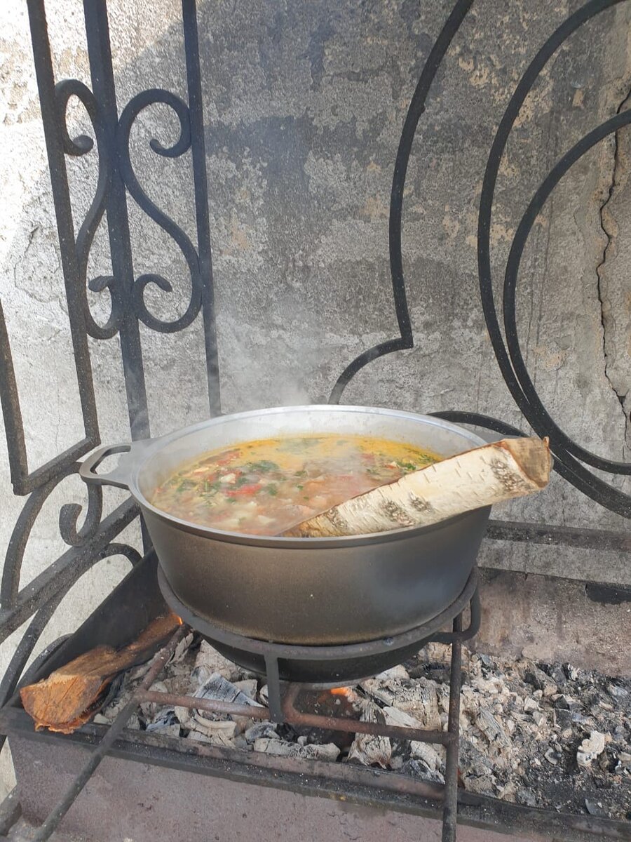 Уха на березовом полене. Не сказка ! Блюдо средневековой кухни Шато Габо.