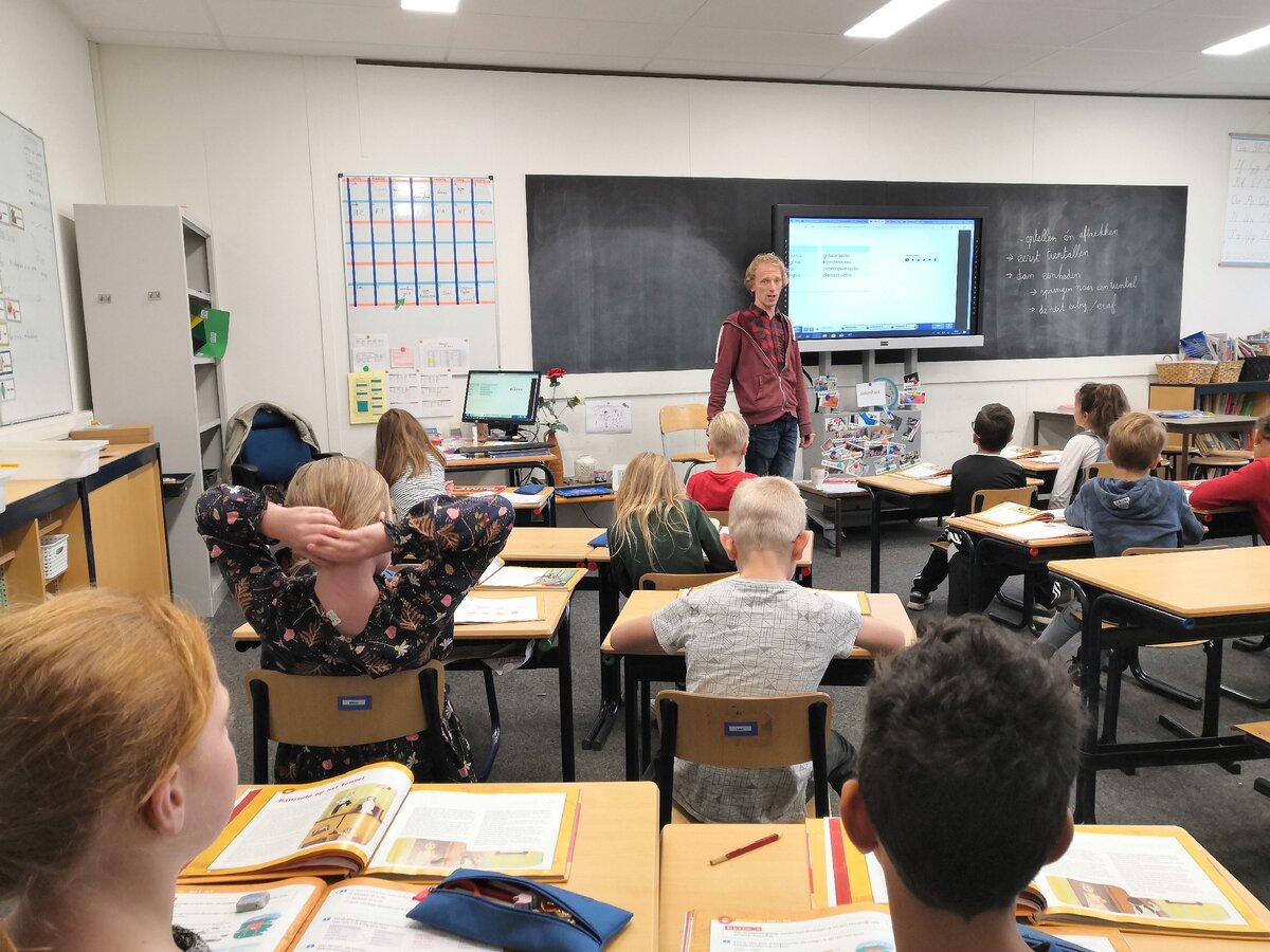 классы в нидерландах. система образования в нидерландах школа. школа в нидерландах. начальная школа в сша. классы в нидерландах.