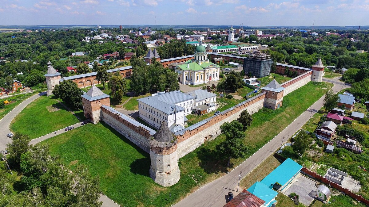 Зарайский Кремль, на территории которого был обнаружен бизон. Фото Шелковников Е.А., wikippedia.org
