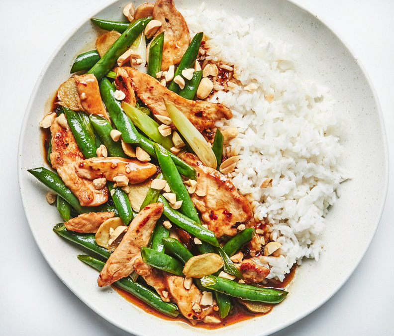 Курица с рисом и стручковой фасолью