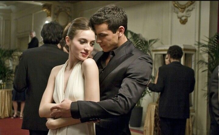  “Три метра над уровнем неба” 