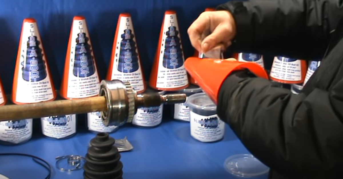 Смазываем оправку-конус