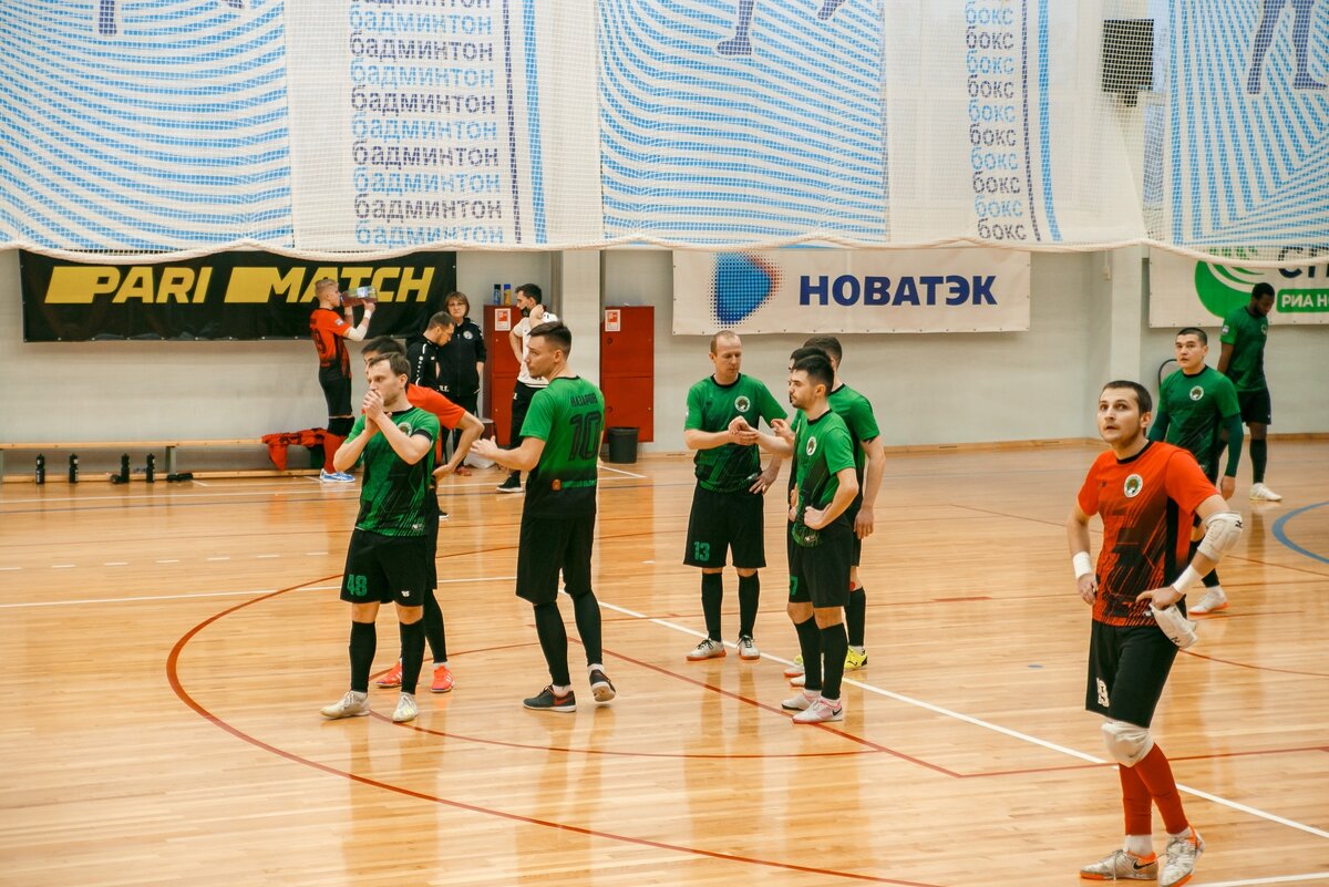 Мини футбол в вузы Изумрудное