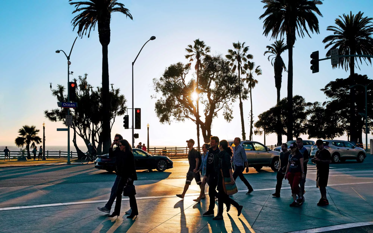 Los angeles friendly. Лос Анджелес жители. Саусайд Лос Анджелес. Лос Анджелес для туристов. Население Лос Анджелеса.