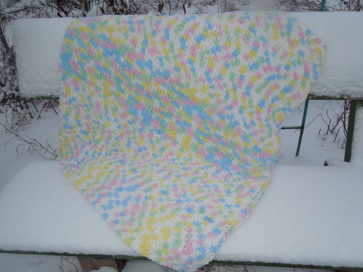 Фото автора. Детский плед.