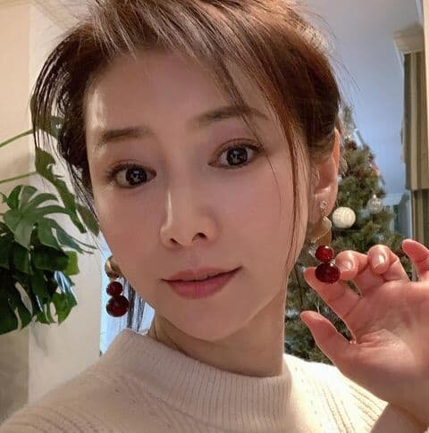 https://www.instagram.com/mizutanimasako/  год рождения 1968