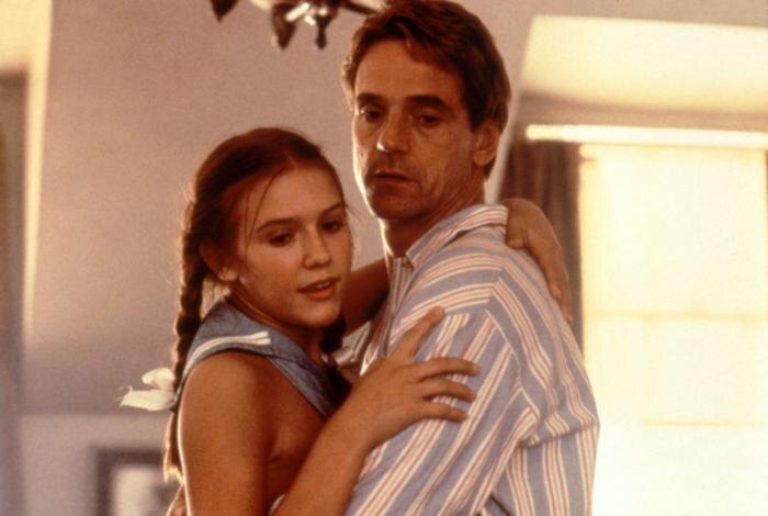 Фрагмент из художественного фильма 1997 года "Лолита" режиссёра Эдриана Лайна.