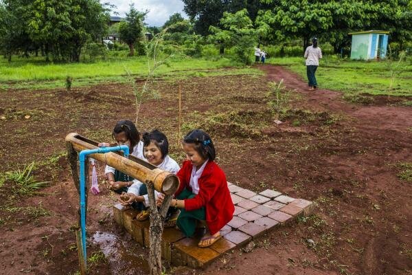 Село в Мьянме, фото с интернета