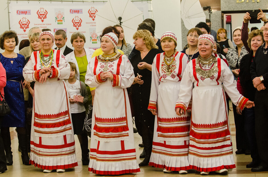 Казанские чуваши отмечают свой национальный праздник "Кĕр сӑри". 