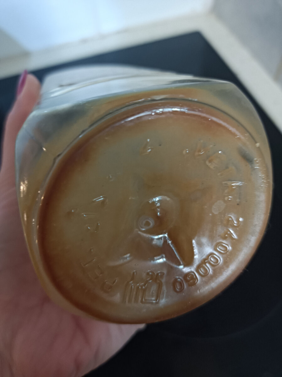 Осадок - это мелкие частички оливок (фото автора)