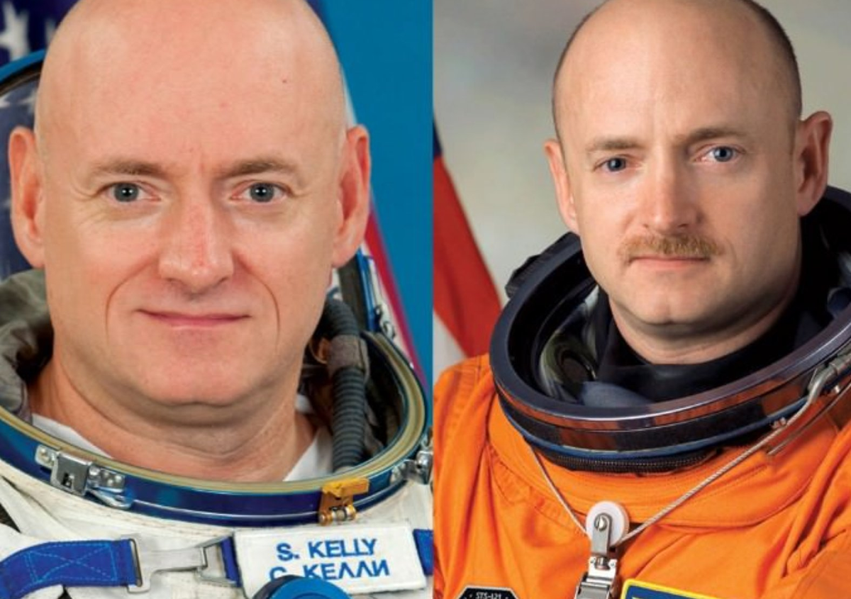 Братья-астронавты Скотт Келли (слева)  и Марк Келли (с усами)