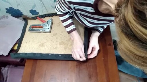 DIY\\Перетяжка КУХОННОГО уголка\\Переделка старой мебели.