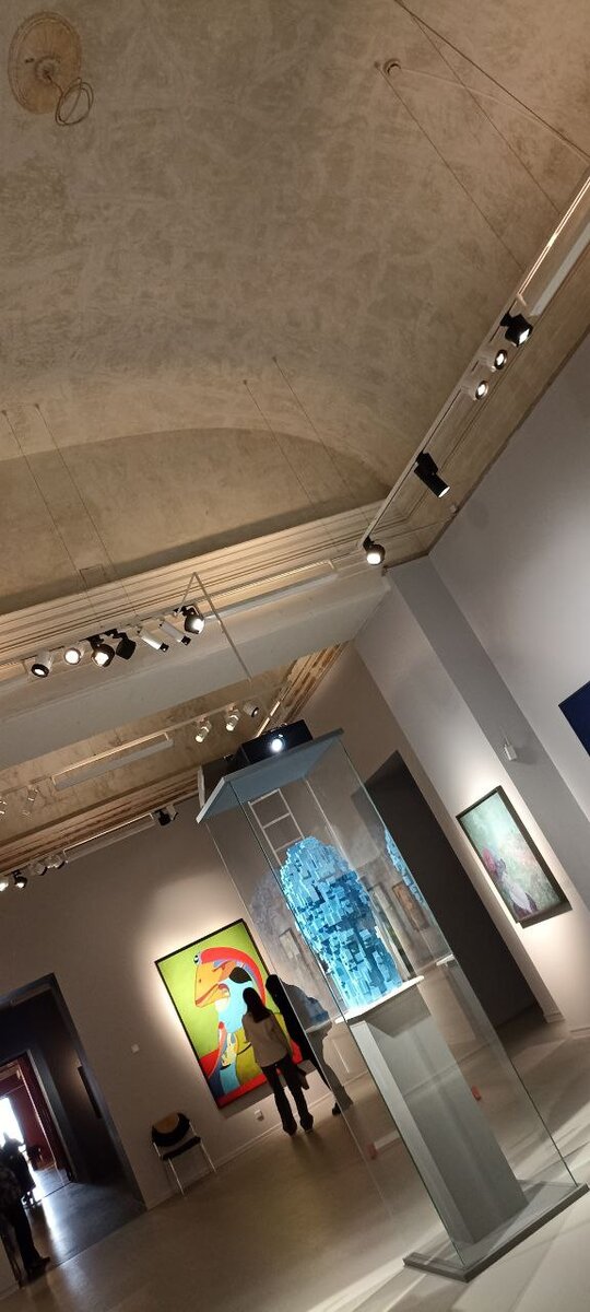 Игорь Шелковский, Голубая голова