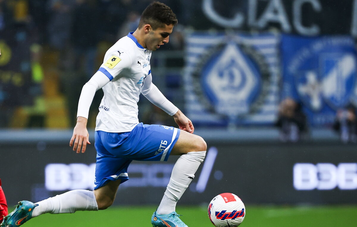    Полузащитник "Динамо" Арсен Захарян  Михаил Терещенко/ТАСС