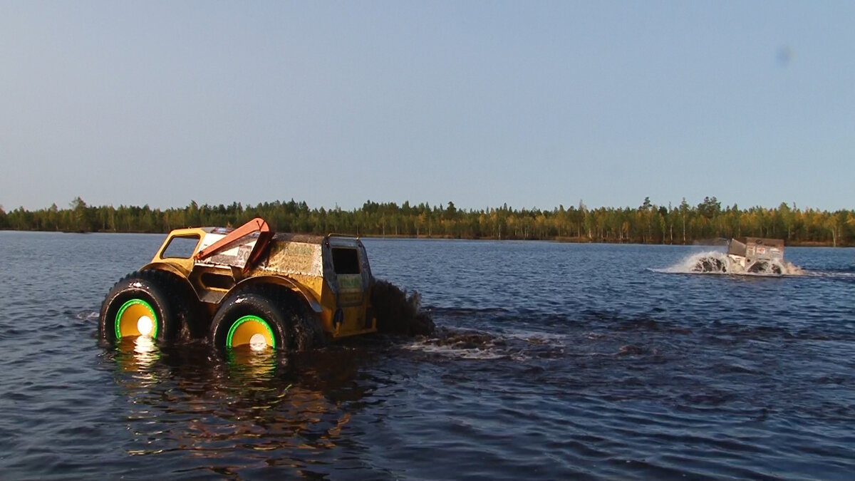 Вездеходы не тонут! Едем через болота, торфяники и буреломы. | MOTORSvideo.  | Дзен