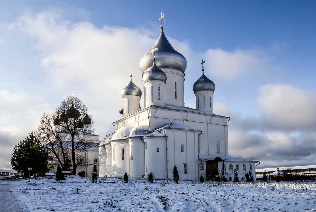 Плещеево озеро монастырь