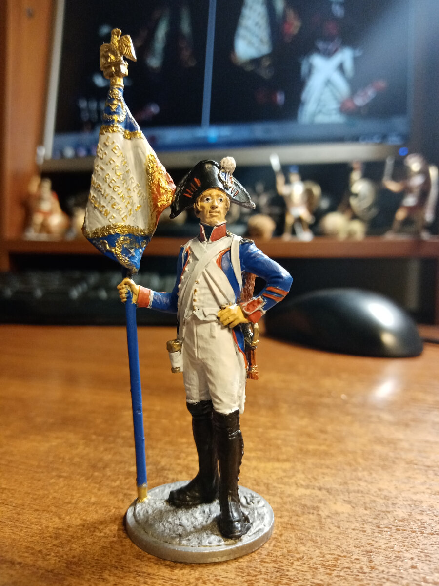 Французский орлоносец, 1805 года.  