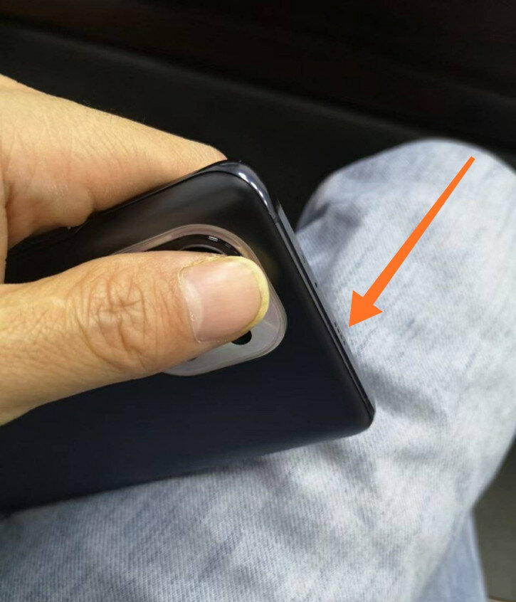 Шпионское фото Xiaomi Mi 11