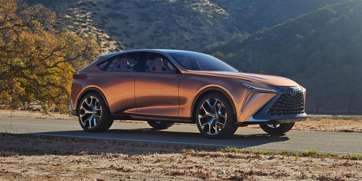 https://hips.hearstapps.com/hmg-prod.s3.amazonaws.com/images/2022-lexus-lq-1586539518.jpg?crop=0.571xw:0.428xh;0.107xw,0.421xh&resize=1200:*