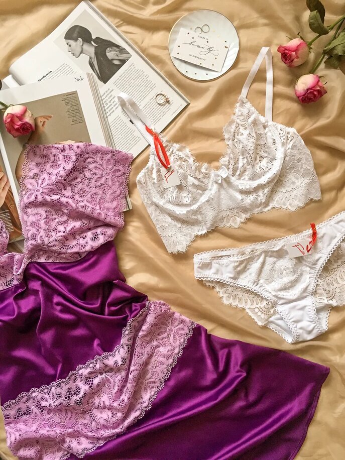 Красивое нижнее белье ручной работы