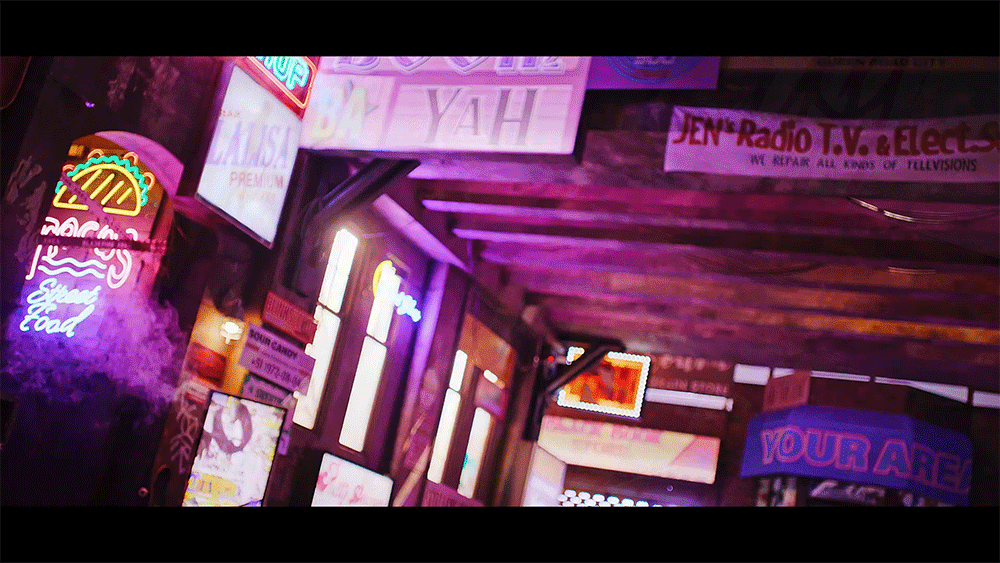 Слева рядом с вывеской Boombayah