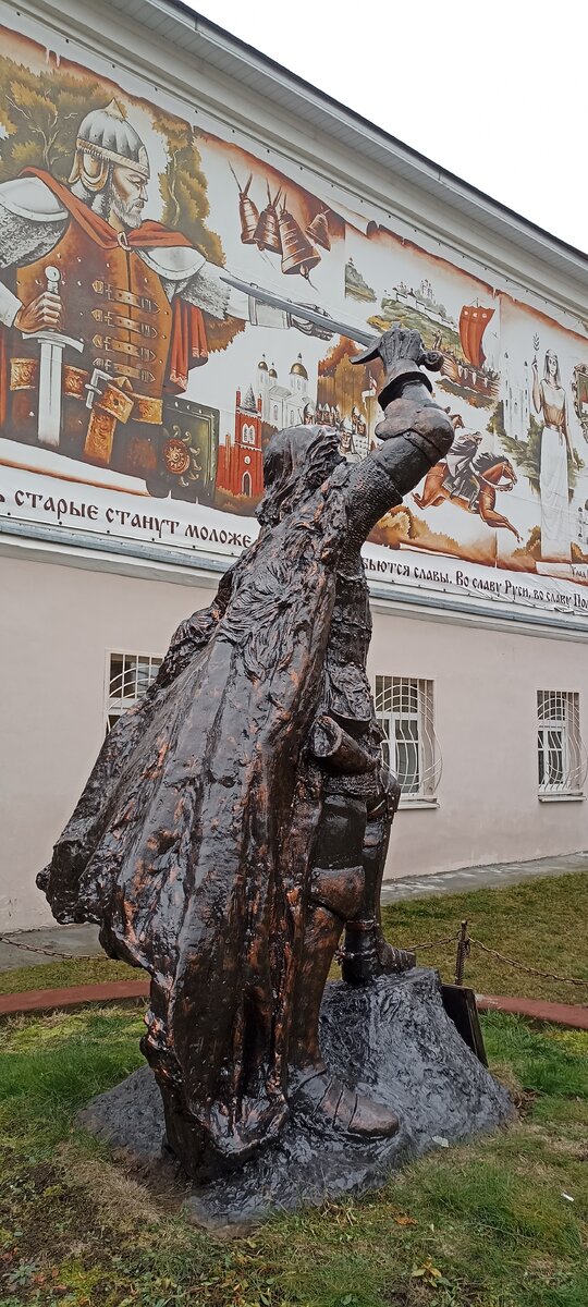 Князь со спины