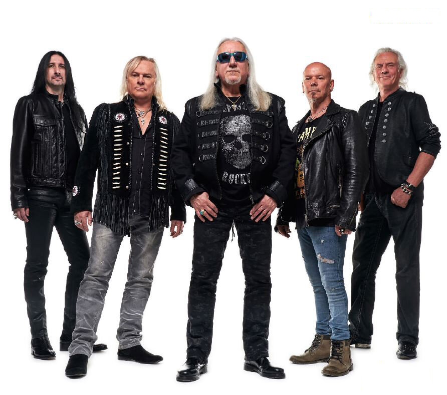 Все еще мощные, все еще скромные: Дэйв Риммер, Берни Шоу, Мик Бокс, Рассел Гилбрук и Фил Лансон || Ричард Стоу (Press)