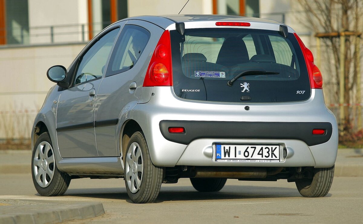 Peugeot 107 (2005-2014) - экономичный в обслуживании и долговечный |  Автолюкс | Дзен