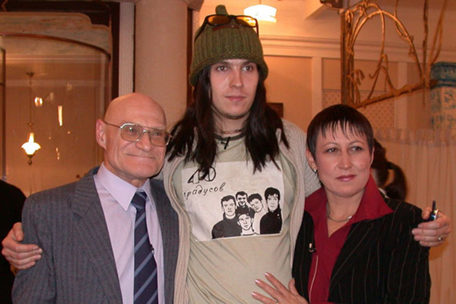 Юрий шерстнев биография личная жизнь