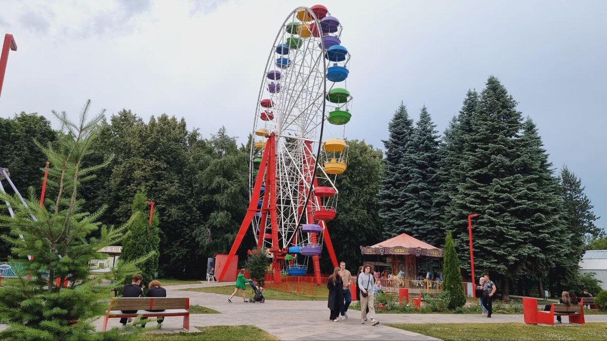 "Колесо обозрение" Парк Победы г.Липецк
