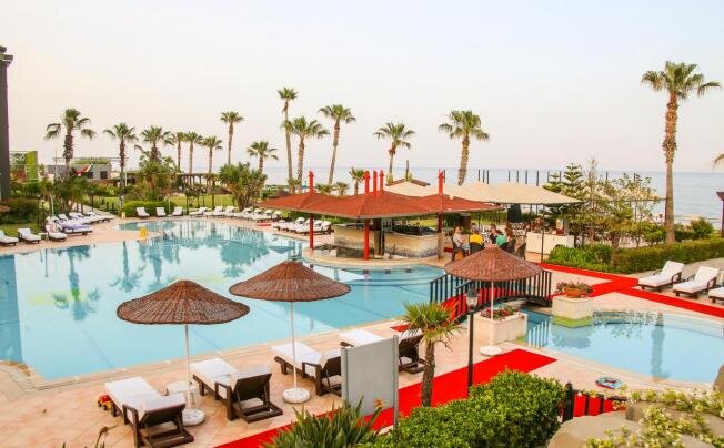 Серия фотографий с сайта SCANNER.TRAVEL