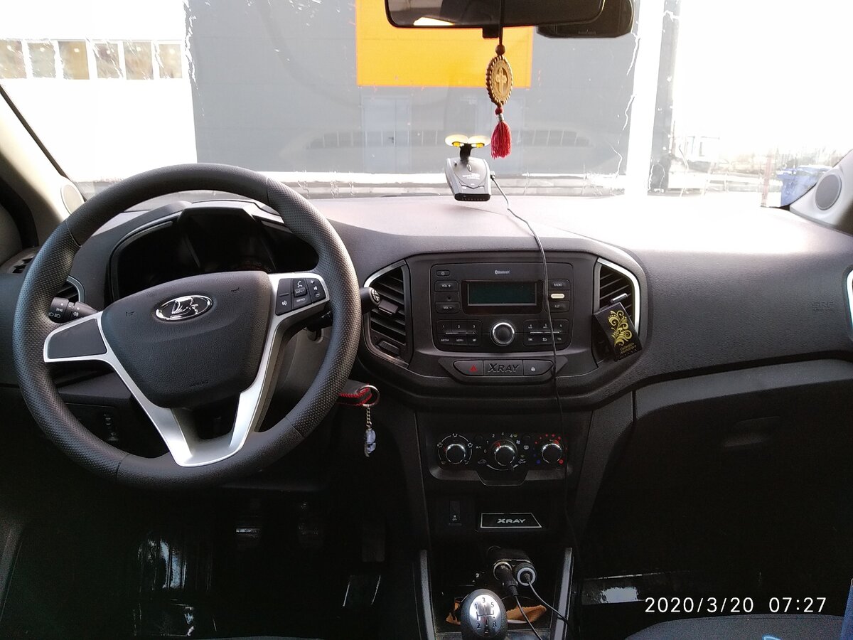 Салон Lada x-ray