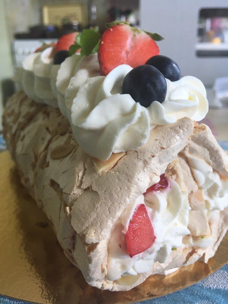 Меренговый рулет домашний