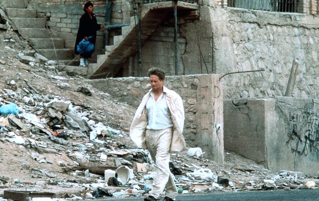 Кадр из свободных источников "Игра" (1997)