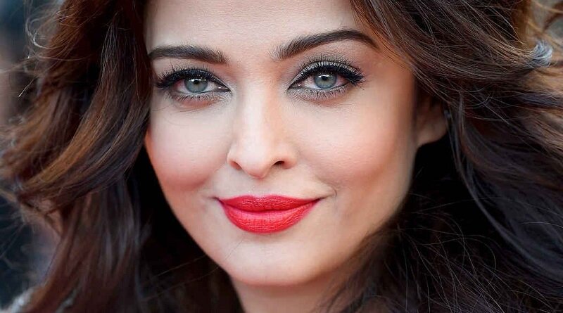 Айшвария Рай признана одной из самых красивых женщин в мире. И по версии экспертов - самой красивой победительницей конкурса "Мисс мира" за всю его историю. 