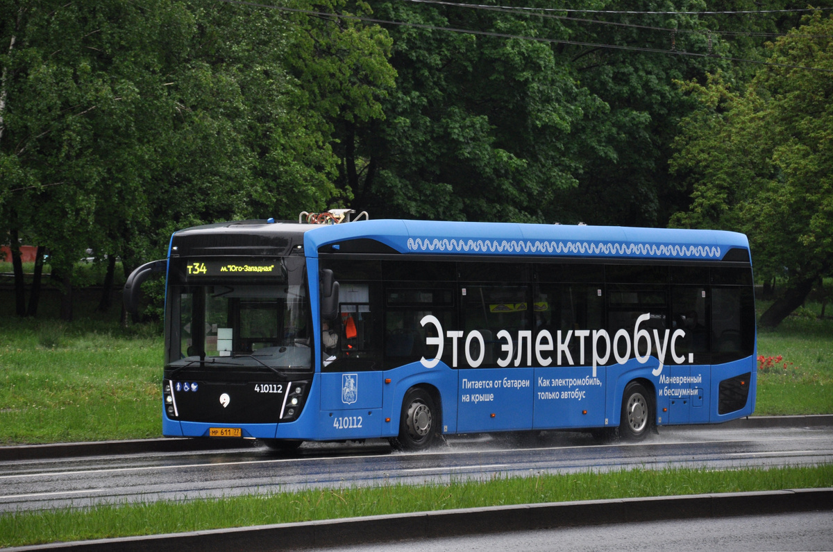 Электробус Т34 на маршруте на западе Москвы