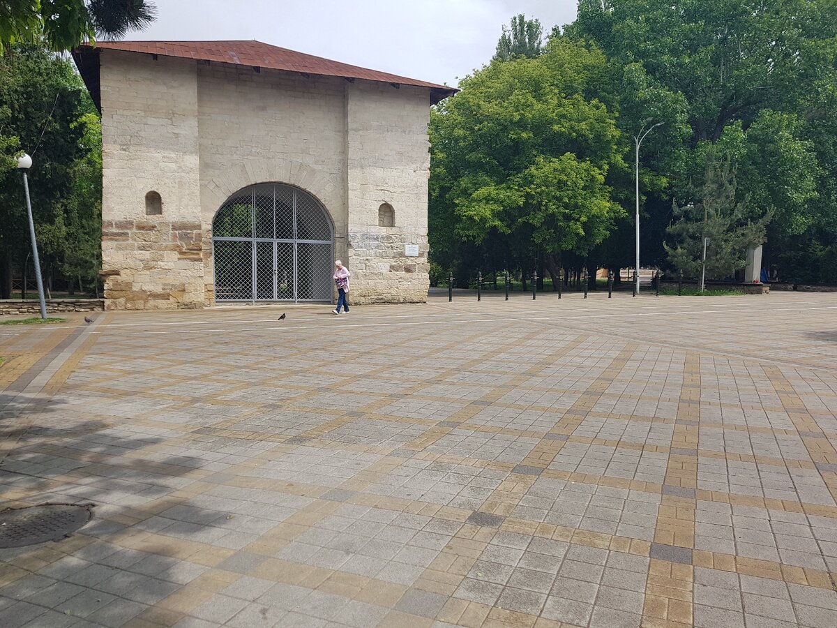 "Никого нет, я в домике", - сказал мне сайт Росреестра