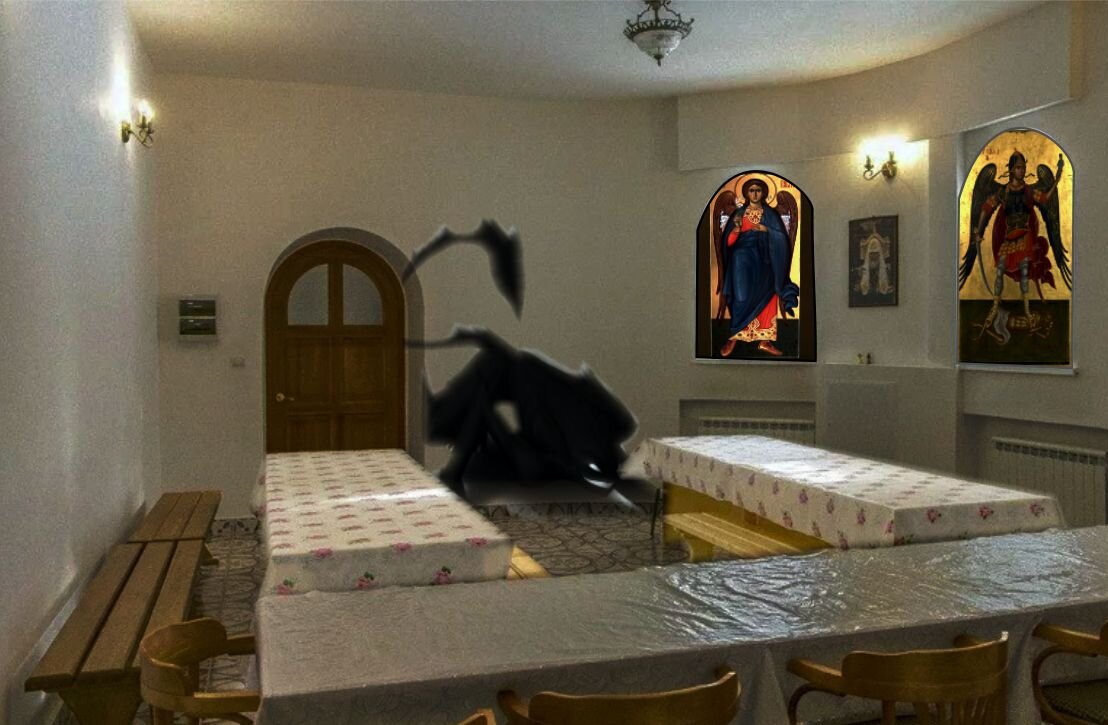 экзорцист изгоняющий дьявола. бесы в церкви. призрак в церкви. батюшка сергиев посад изгоняет бесов. одержимые люди в церкви.