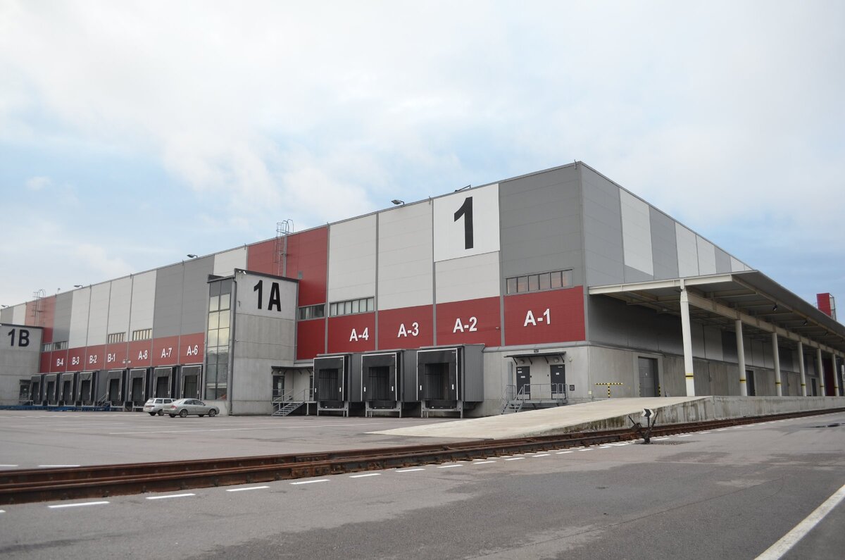 Аренда склада: Как снять склад в СПб