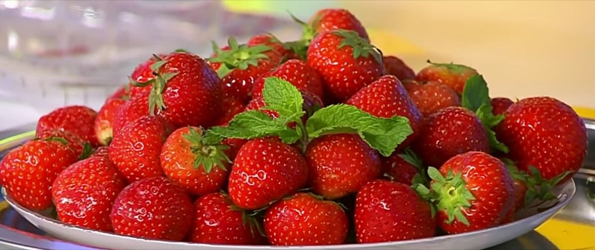 Свежая клубника