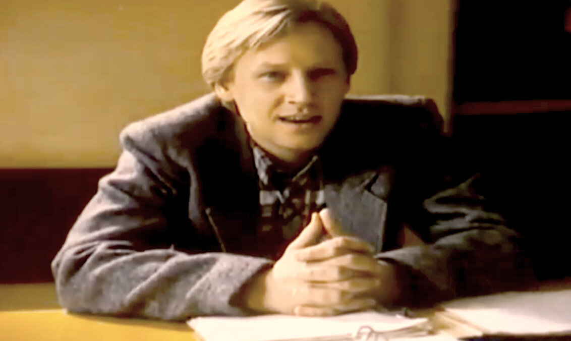 Дмитрий Харатьян в роли Александра Турецкого. Кадр из кинофильма "Черный квадрат", 1992 г., режиссер Юрий Мороз, сценаристы Юрий Мороз, Фридрих Незнанский, композитор Юрий Потеенко. Скриншот кадра для иллюстрации