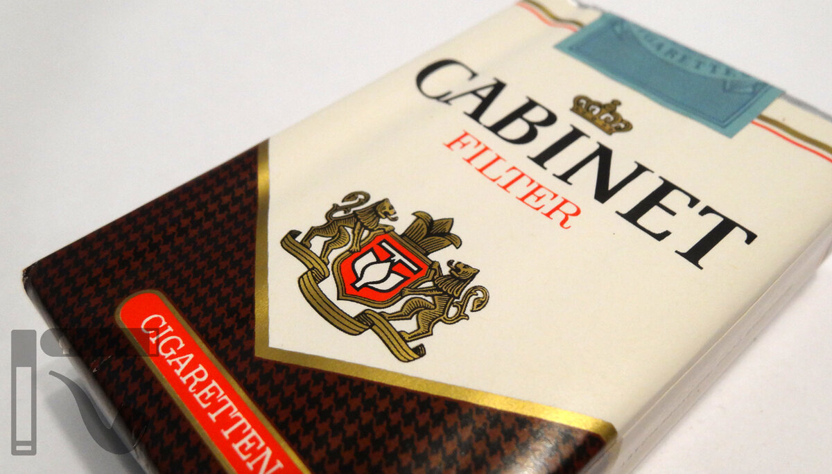Сигареты кабинет. Сигареты Германия. Сигареты немецкие марки. Сигареты ФРГ. Сигареты с немецким табаком.