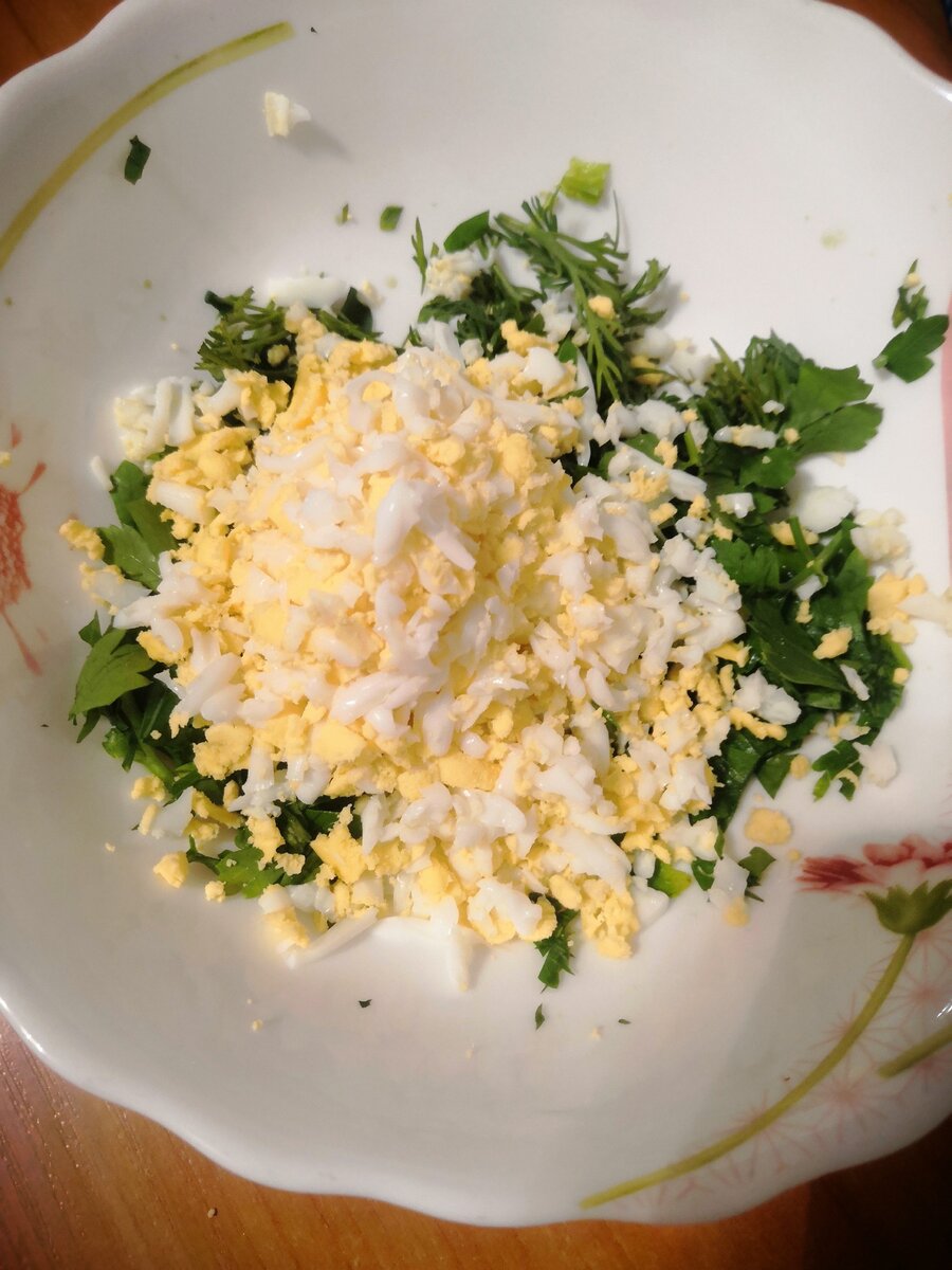 Добавляем сметану и перемешиваем