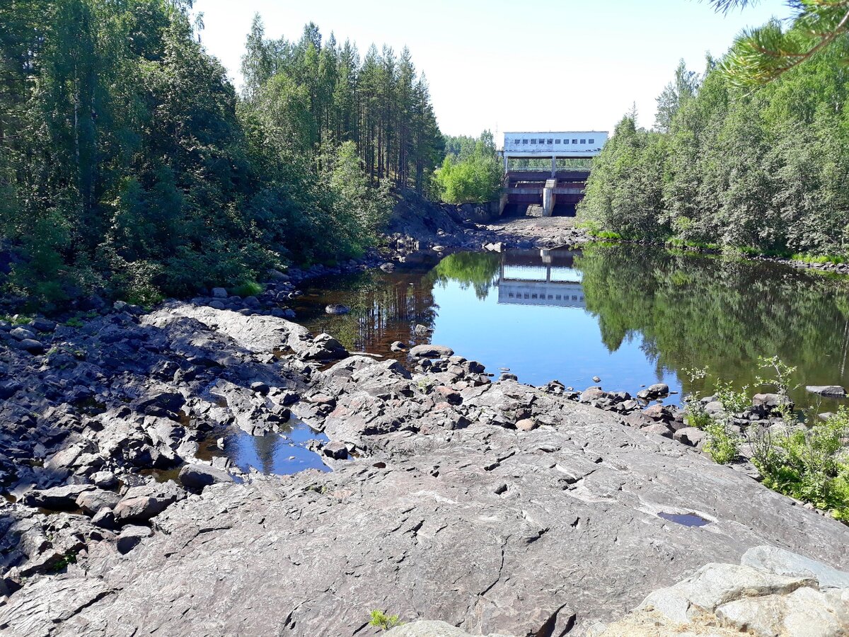 Кратер вулкана Гирвас. Фото автора