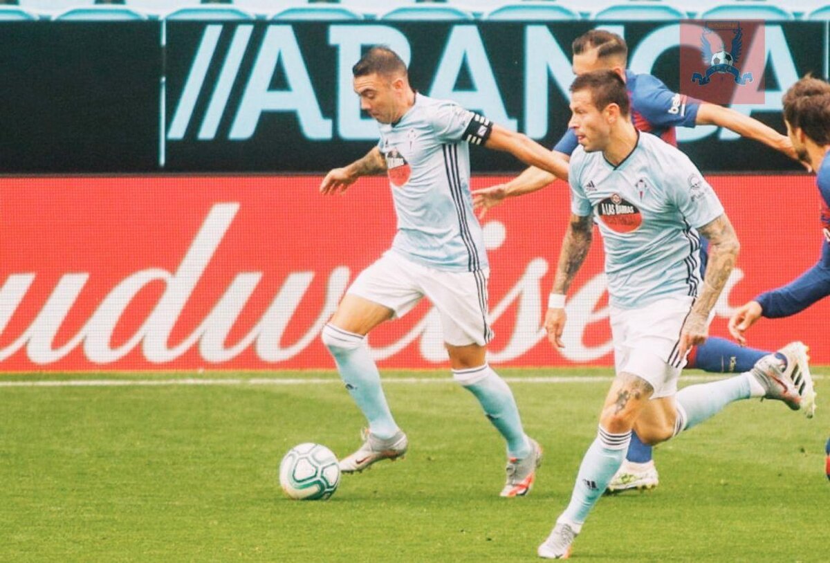 Яго Аспас (слева) со своим русским другом Смоловым