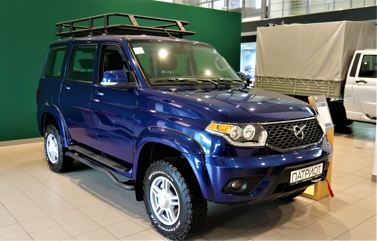 Купил, сел за руль и поехал покорять бездорожье!