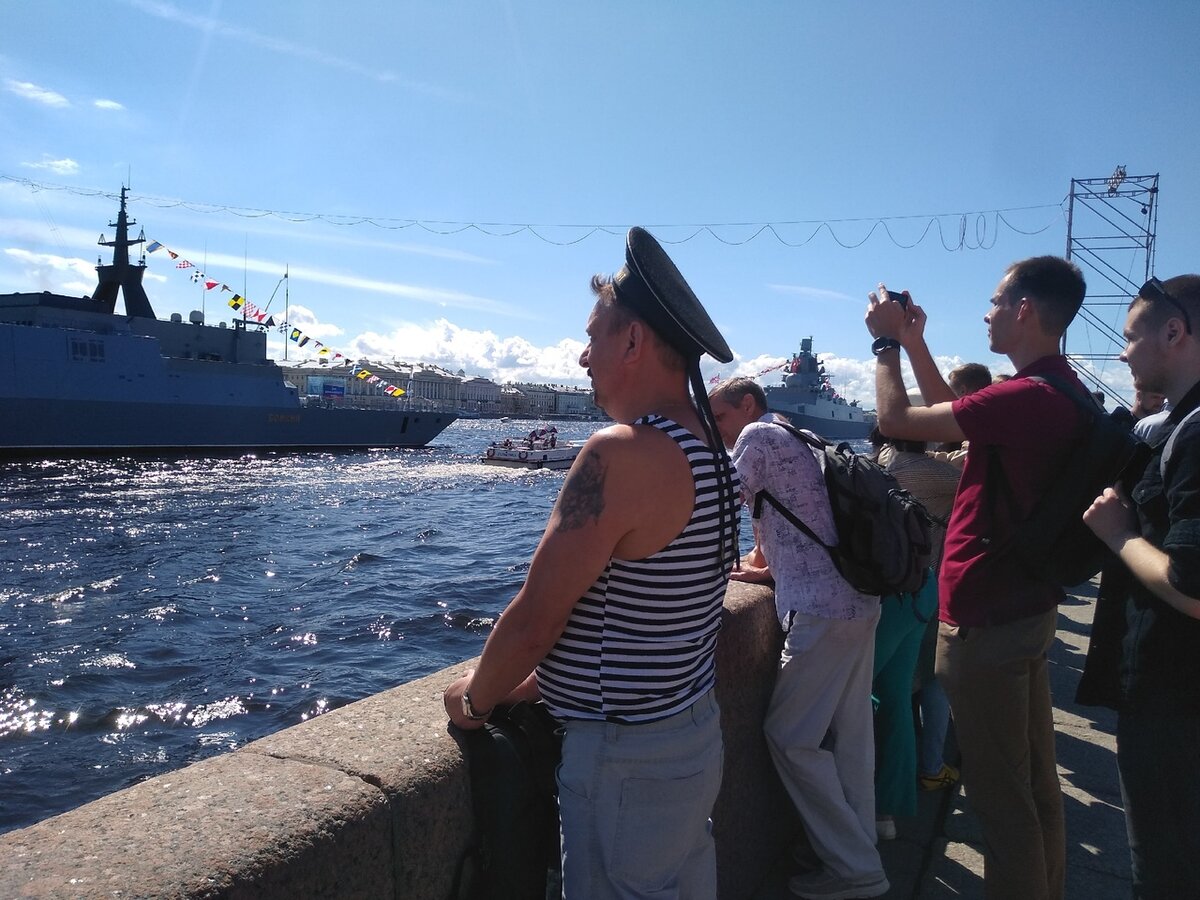  День ВМФ в Санкт-Петербурге